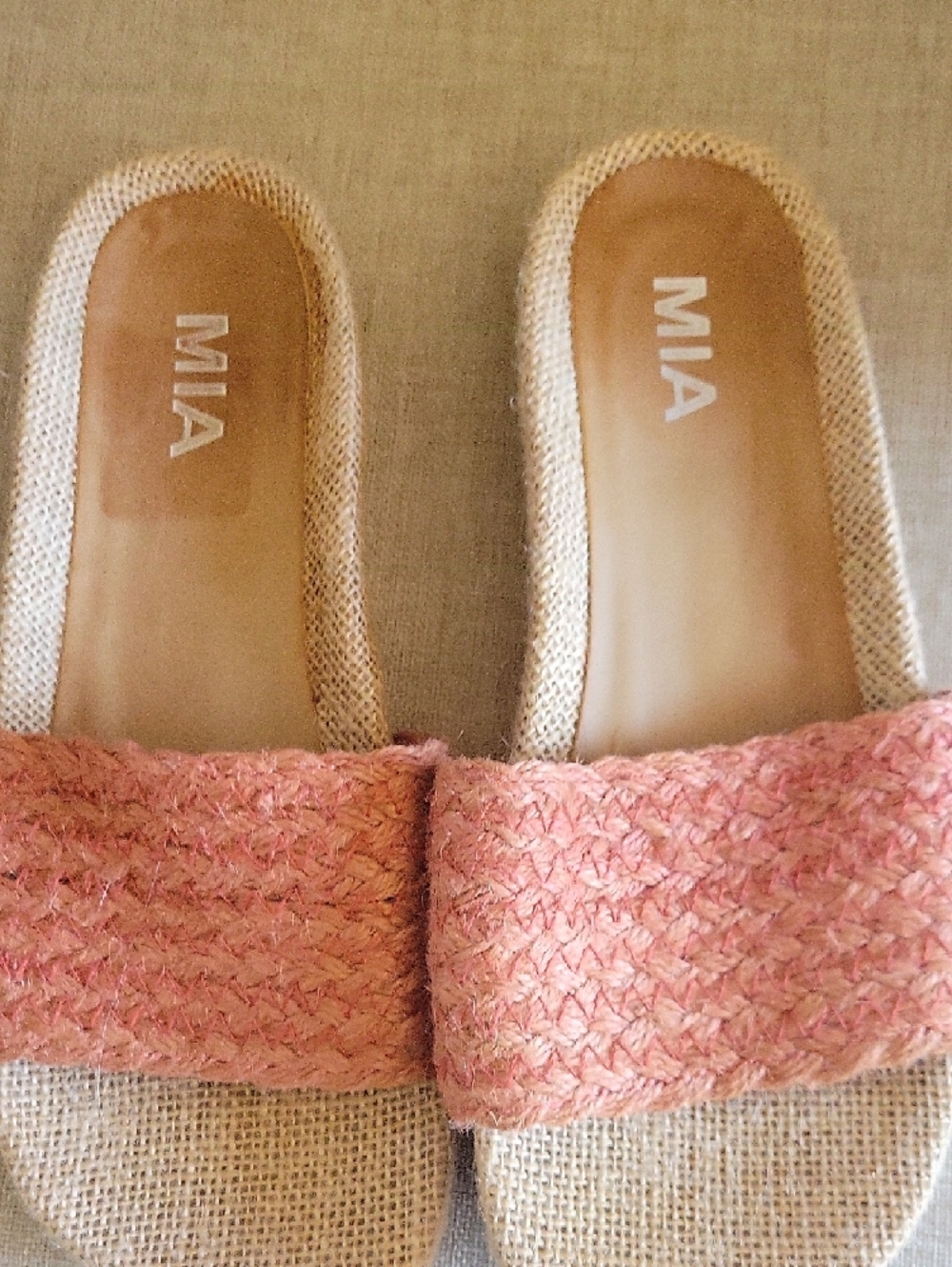 MIA Sz 8 Brick Braided Slide Sandals with Neutral Footbed - Picture 6 of 6